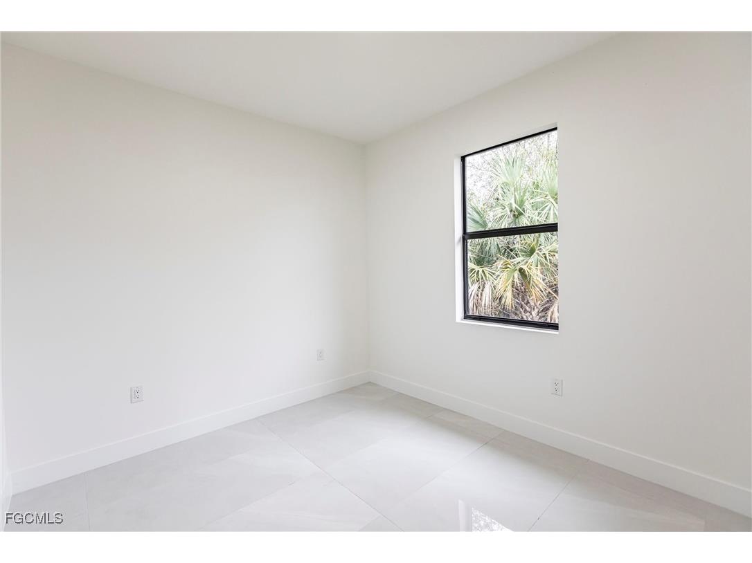  Lehigh Acres FL 33971 2025014920 image29