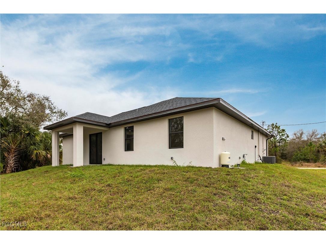  Lehigh Acres FL 33971 2025014920 image40