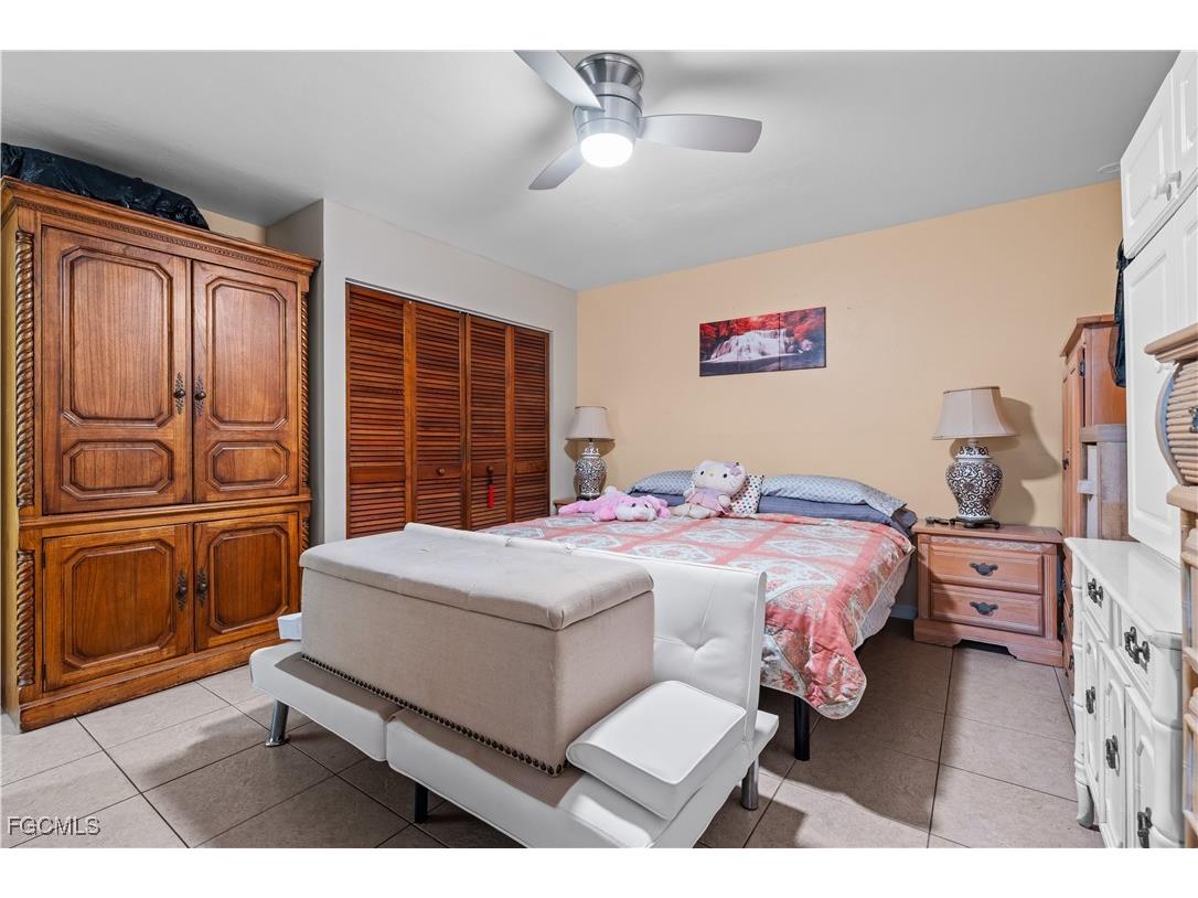 2816 NE 5th Place Cape Coral FL 33909 2025006493 image19