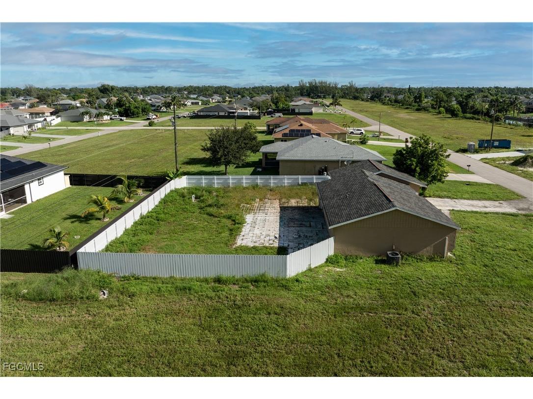 2816 NE 5th Place Cape Coral FL 33909 2025006493 image26