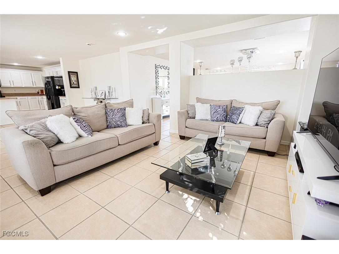 2816 NE 6th Place Cape Coral FL 33909 2025006226 image10