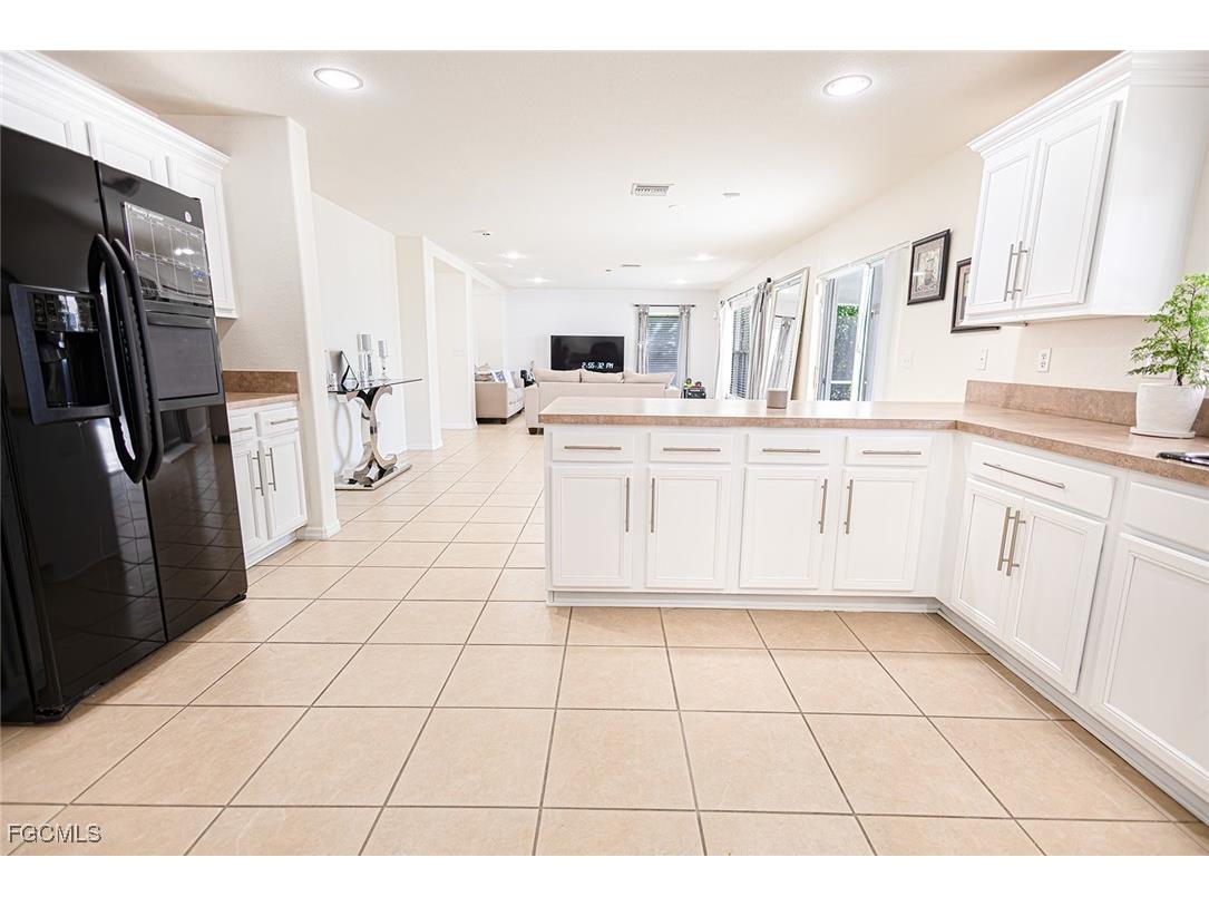 2816 NE 6th Place Cape Coral FL 33909 2025006226 image17