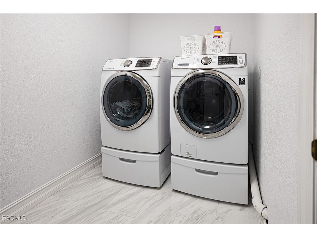 2816 NE 6th Place Cape Coral FL 33909 2025006226 image19