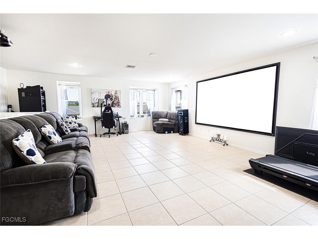 2816 NE 6th Place Cape Coral FL 33909 2025006226 image27