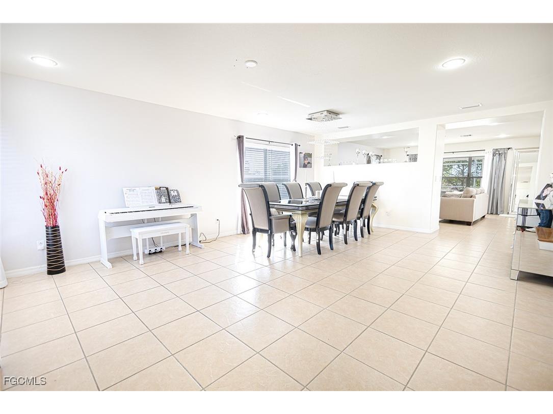 2816 NE 6th Place Cape Coral FL 33909 2025006226 image6