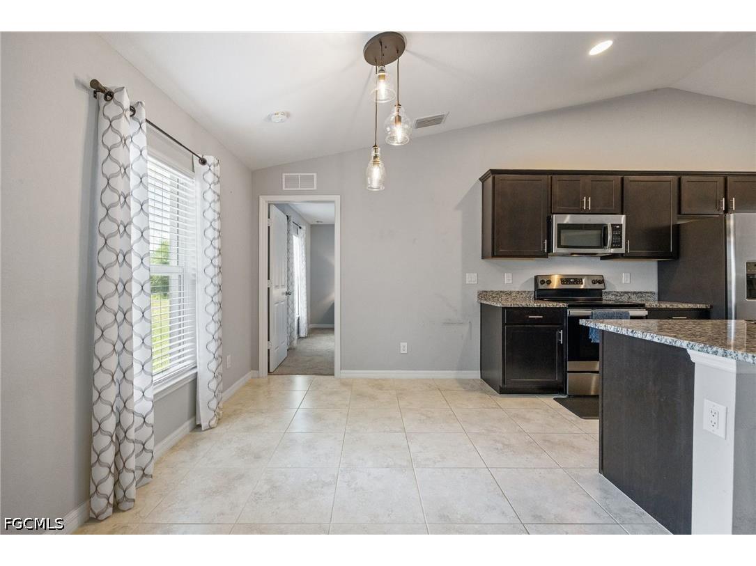 2816 NW 27th Street Cape Coral FL 33993 2026024580 image12
