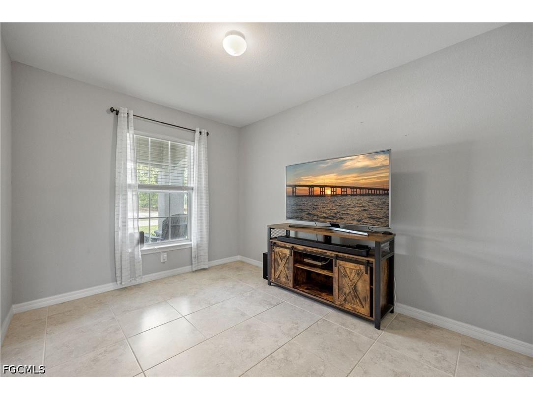 2816 NW 27th Street Cape Coral FL 33993 2026024580 image13