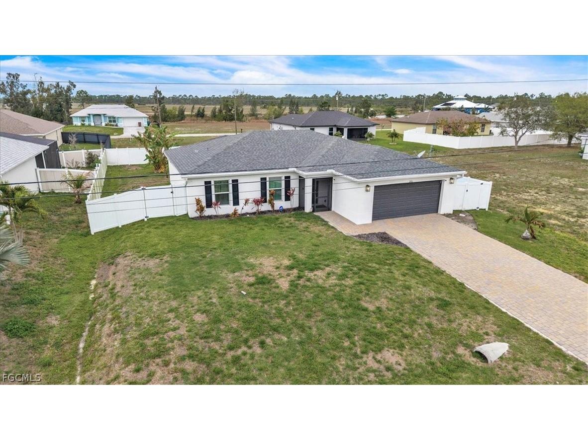 2816 NW 8th Place Cape Coral FL 33993 2026007498 image1