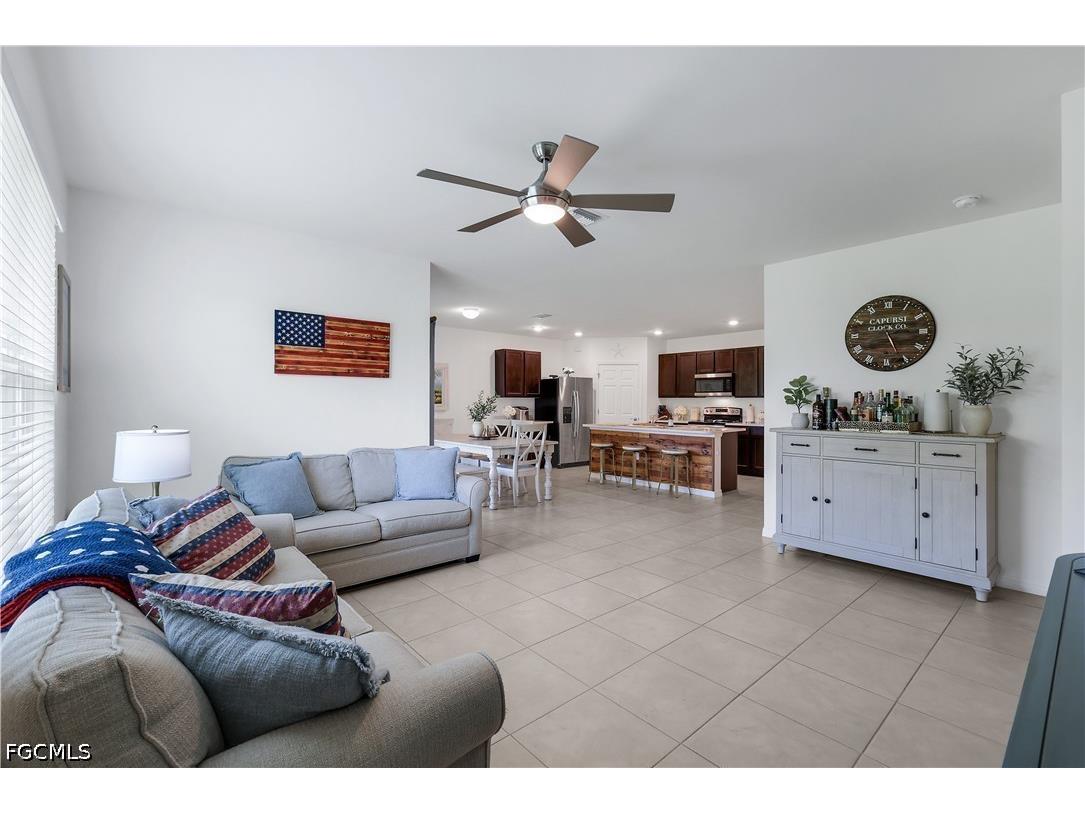 2816 Zaragoza Court Cape Coral FL 33909 2026026185 image14