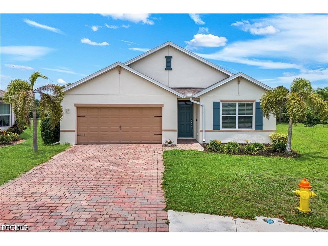 2816 Zaragoza Court Cape Coral FL 33909 2026026185 image2