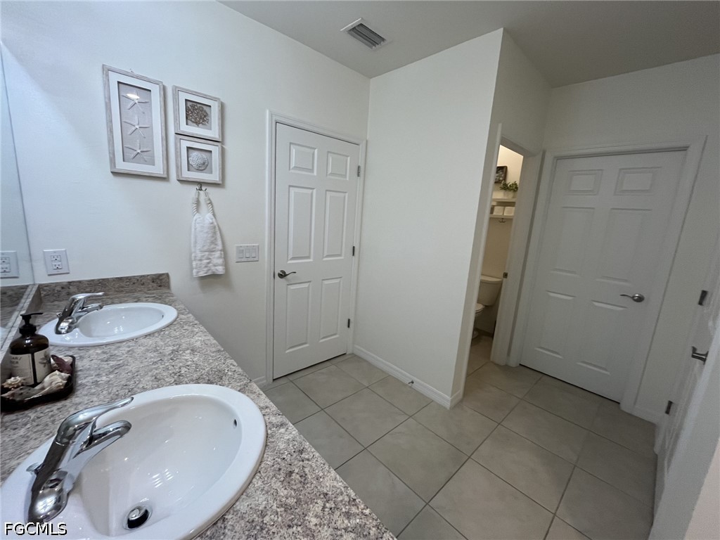 2816 Zaragoza Court Cape Coral FL 33909 2026026185 image20