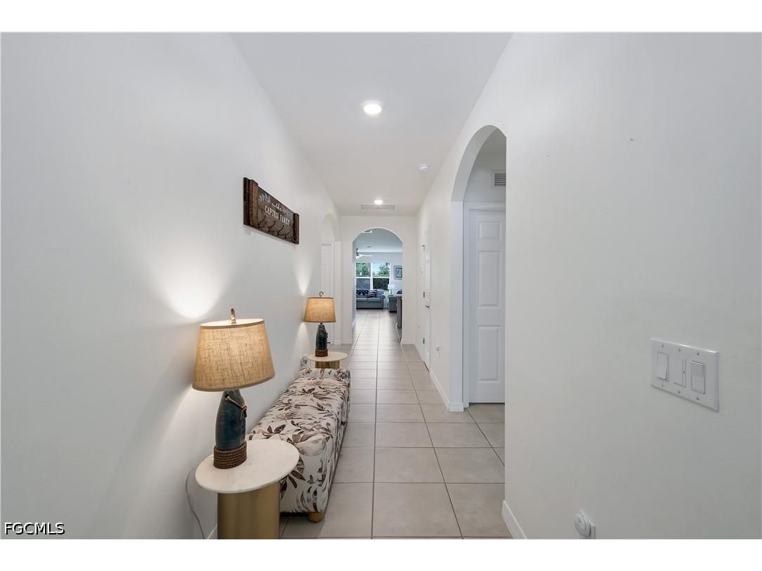 2816 Zaragoza Court Cape Coral FL 33909 2026026185 image6