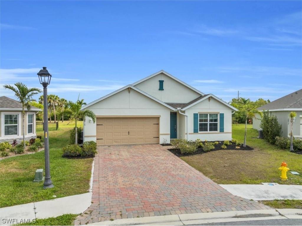 2816 Zaragoza Court Cape Coral FL 33909 223024804 image1