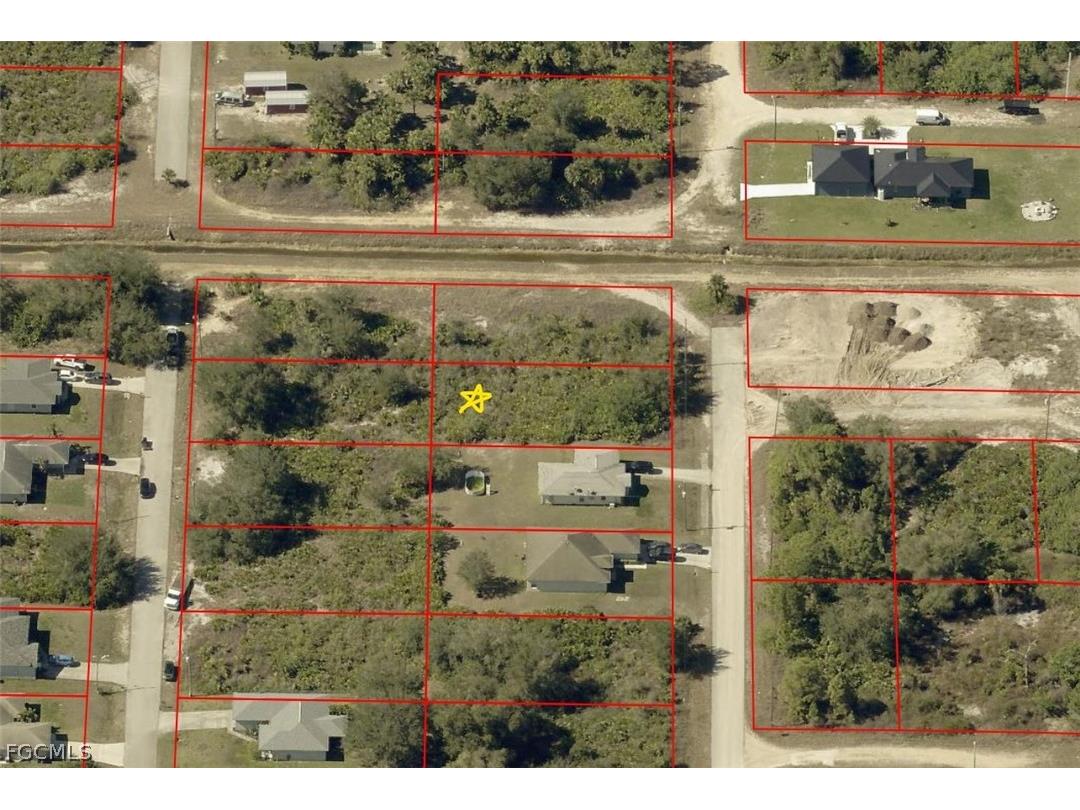 2817 75th Street W Lehigh Acres FL 33971 2026007760 image3