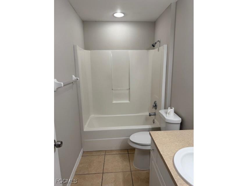 2817 NE 4th Avenue Cape Coral FL 33909 2026001085 image12