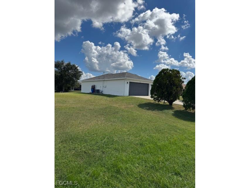 2817 NE 4th Avenue Cape Coral FL 33909 2026001085 image3