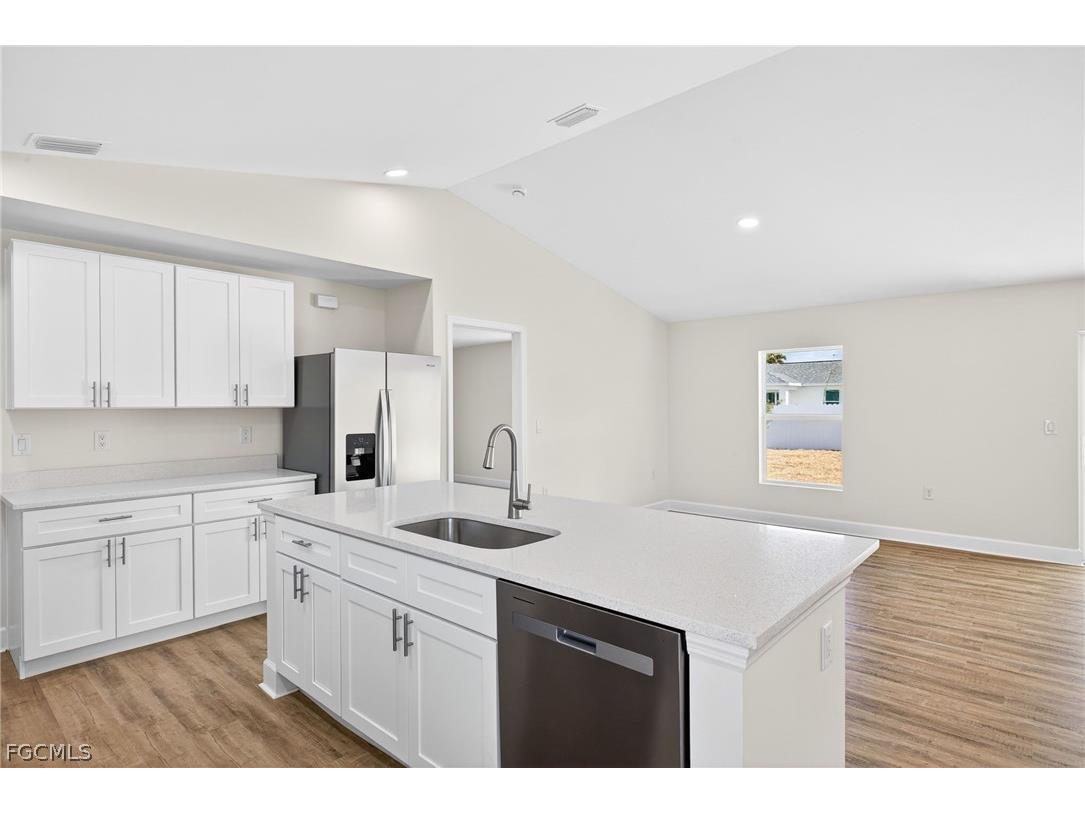 2817 NW 20th Avenue Cape Coral FL 33993 2026008281 image12