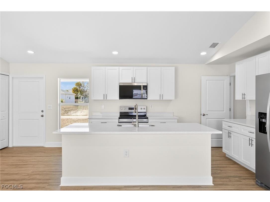 2817 NW 20th Avenue Cape Coral FL 33993 2026008281 image15