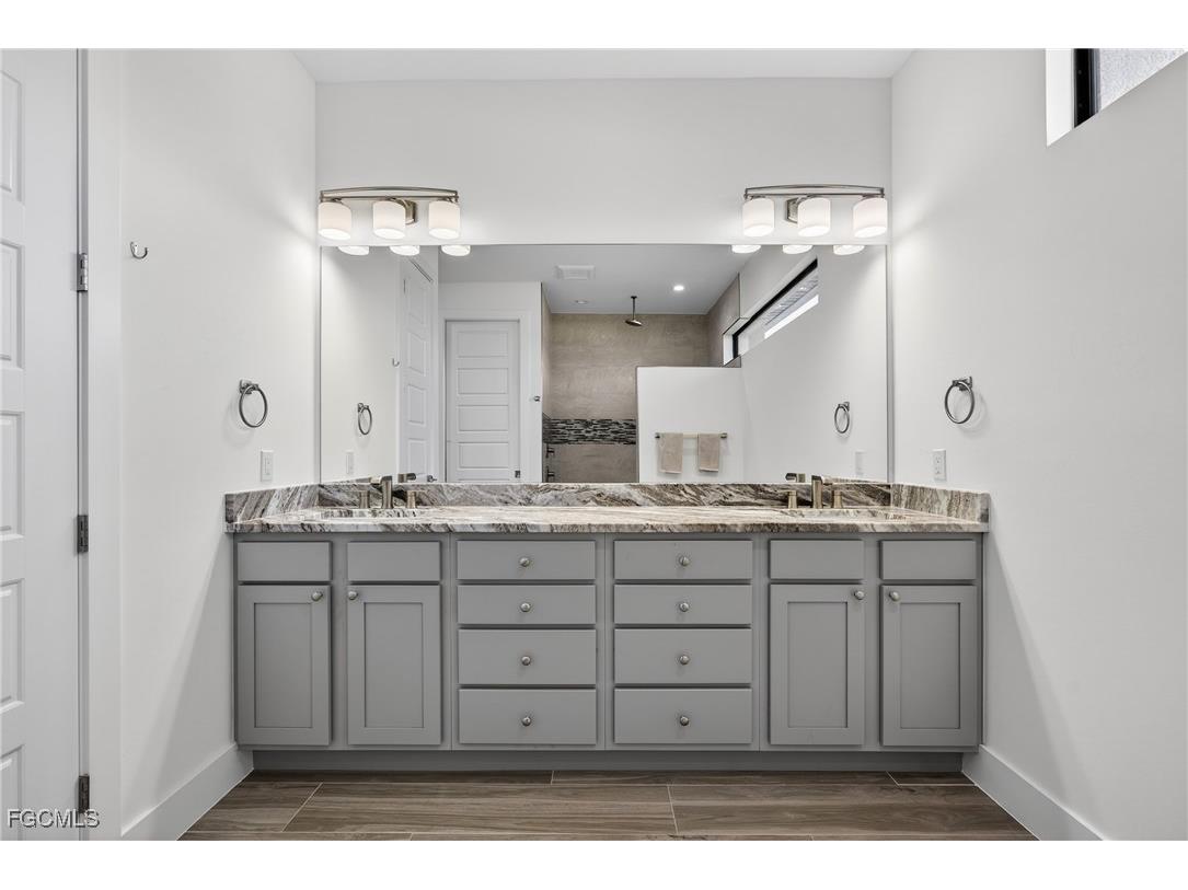 2817 NW 41st Avenue Cape Coral FL 33993 2025025235 image17