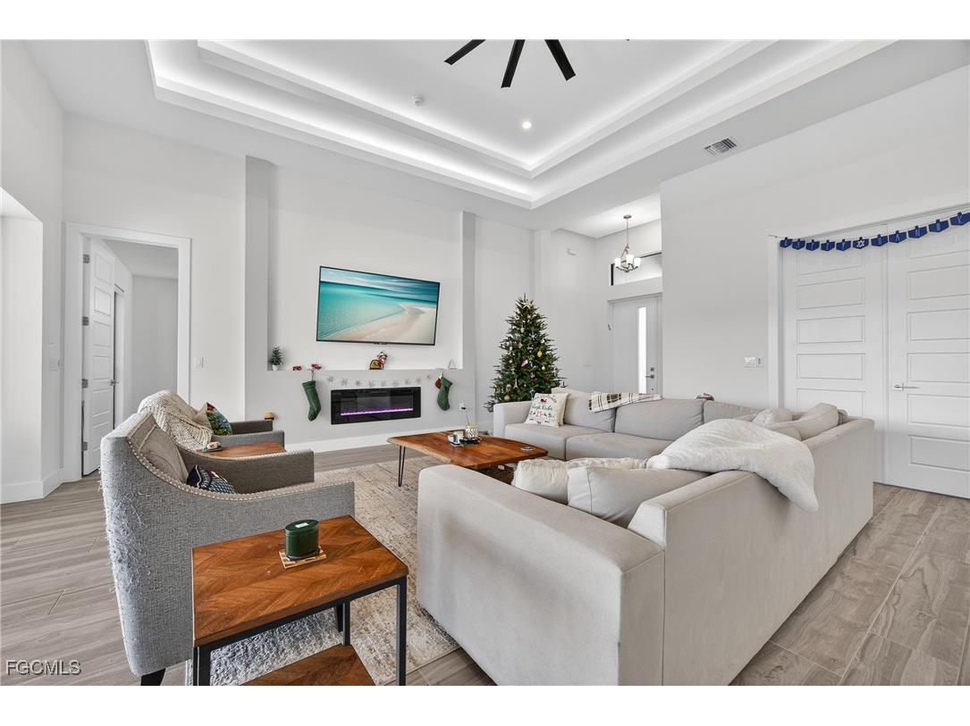 2817 NW 41st Avenue Cape Coral FL 33993 2025025235 image5