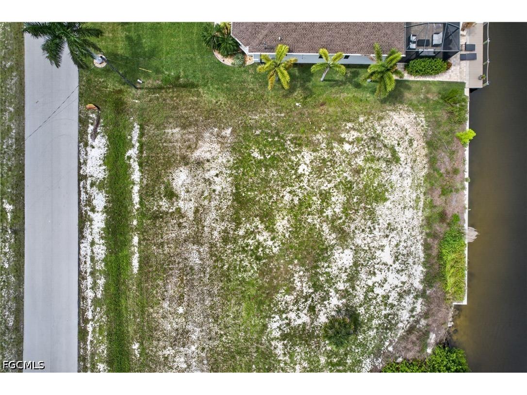 2817 NW 45th Avenue Cape Coral FL 33993 2026029019 image6