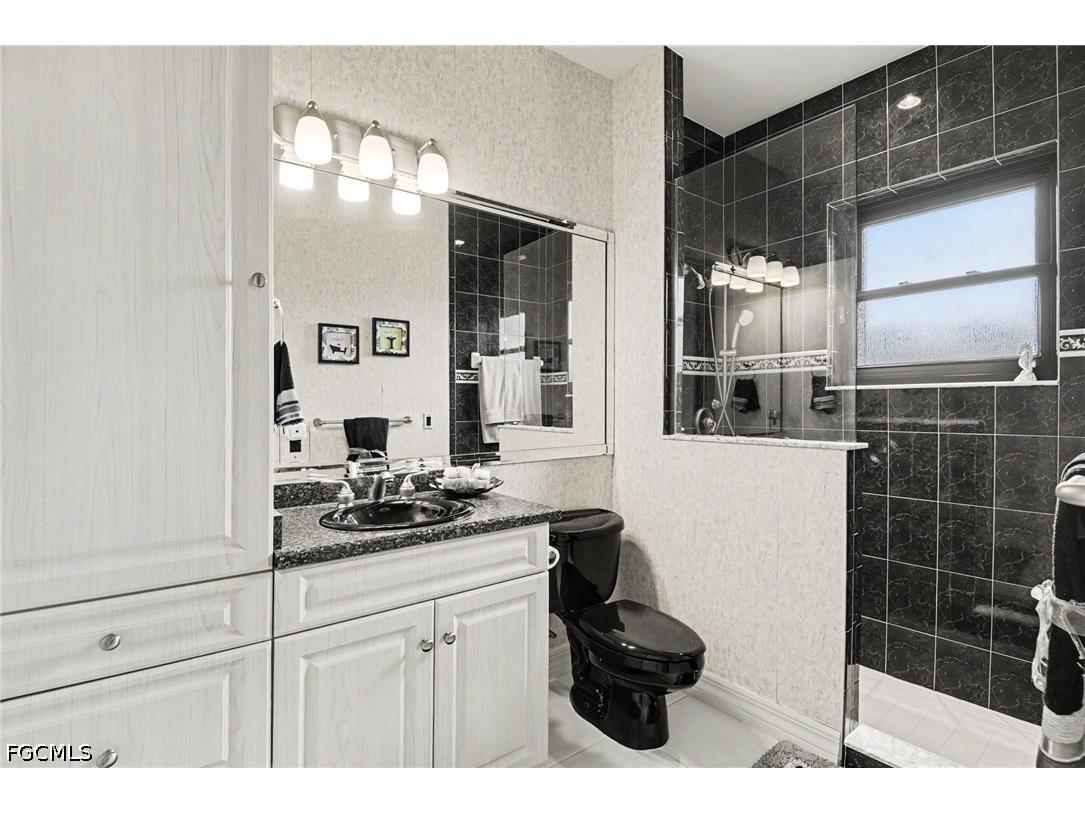 2817 SW 39th Street Cape Coral FL 33914 2026020124 image19