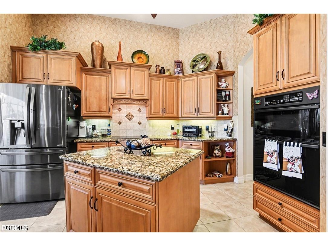 2817 SW 39th Street Cape Coral FL 33914 2026020124 image3