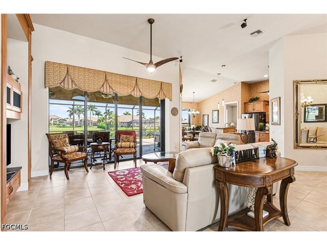 2817 SW 39th Street Cape Coral FL 33914 2026020124 image8