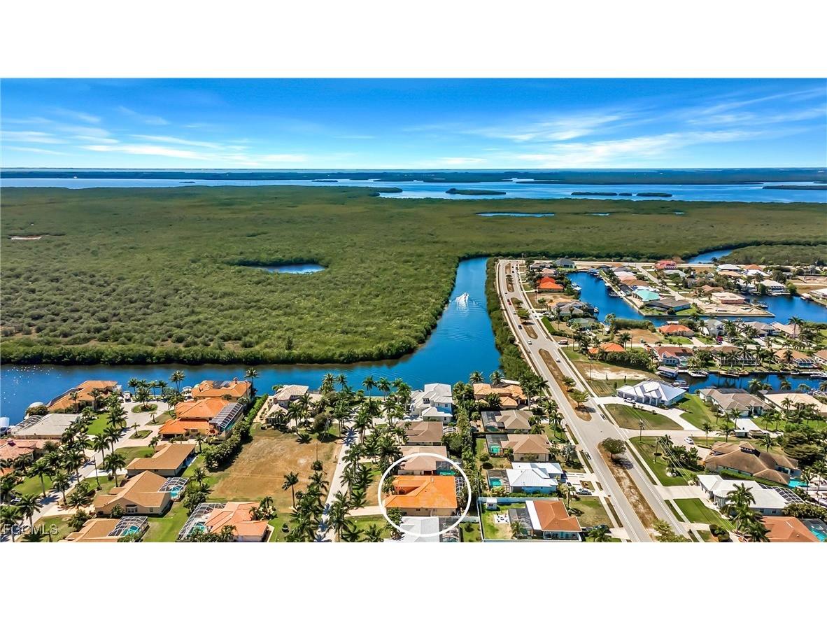 2817 SW 42nd Lane Cape Coral FL 33914 2025002795 image23