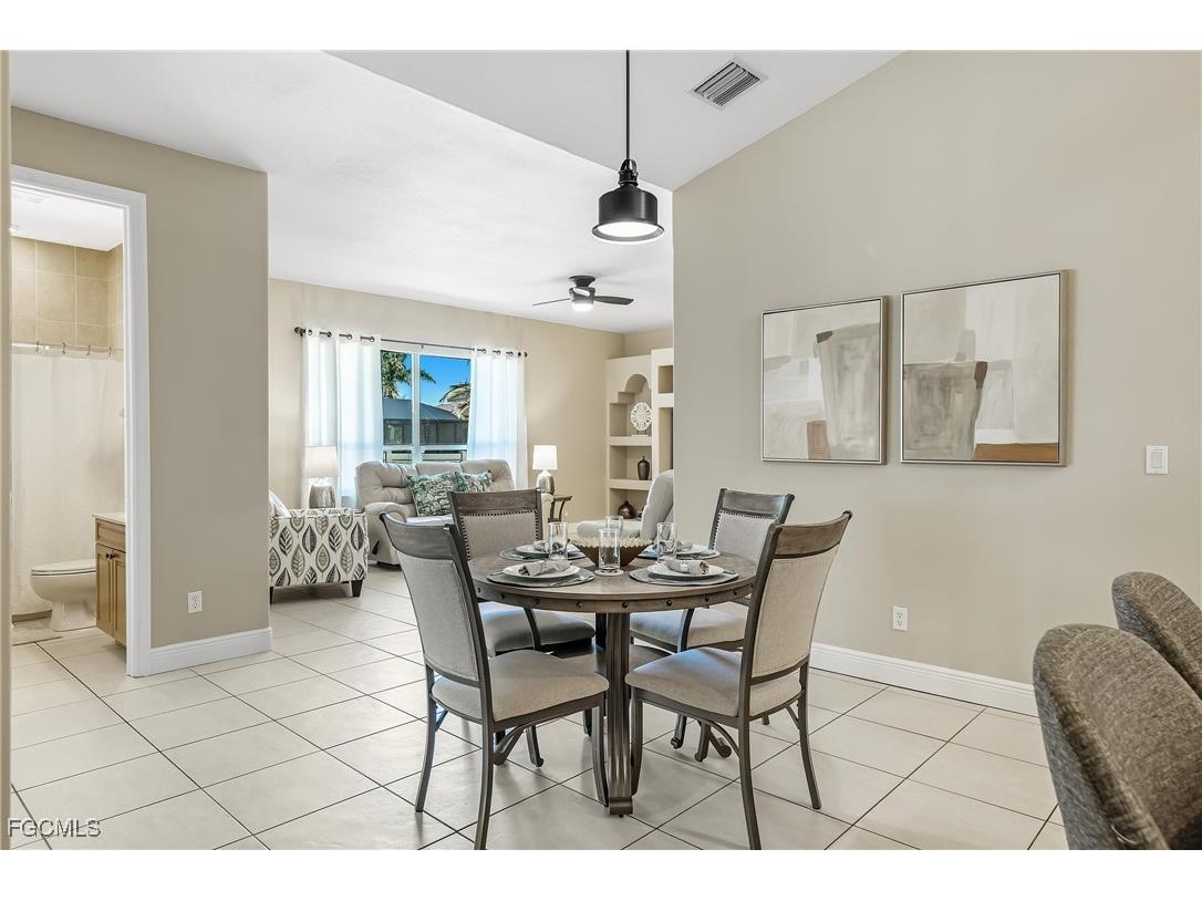 2817 SW 42nd Lane Cape Coral FL 33914 2025002795 image27