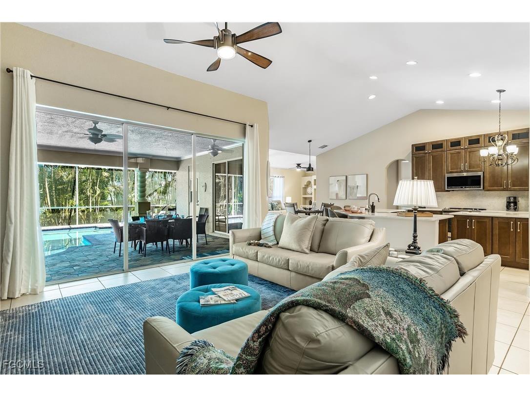 2817 SW 42nd Lane Cape Coral FL 33914 2025002795 image4