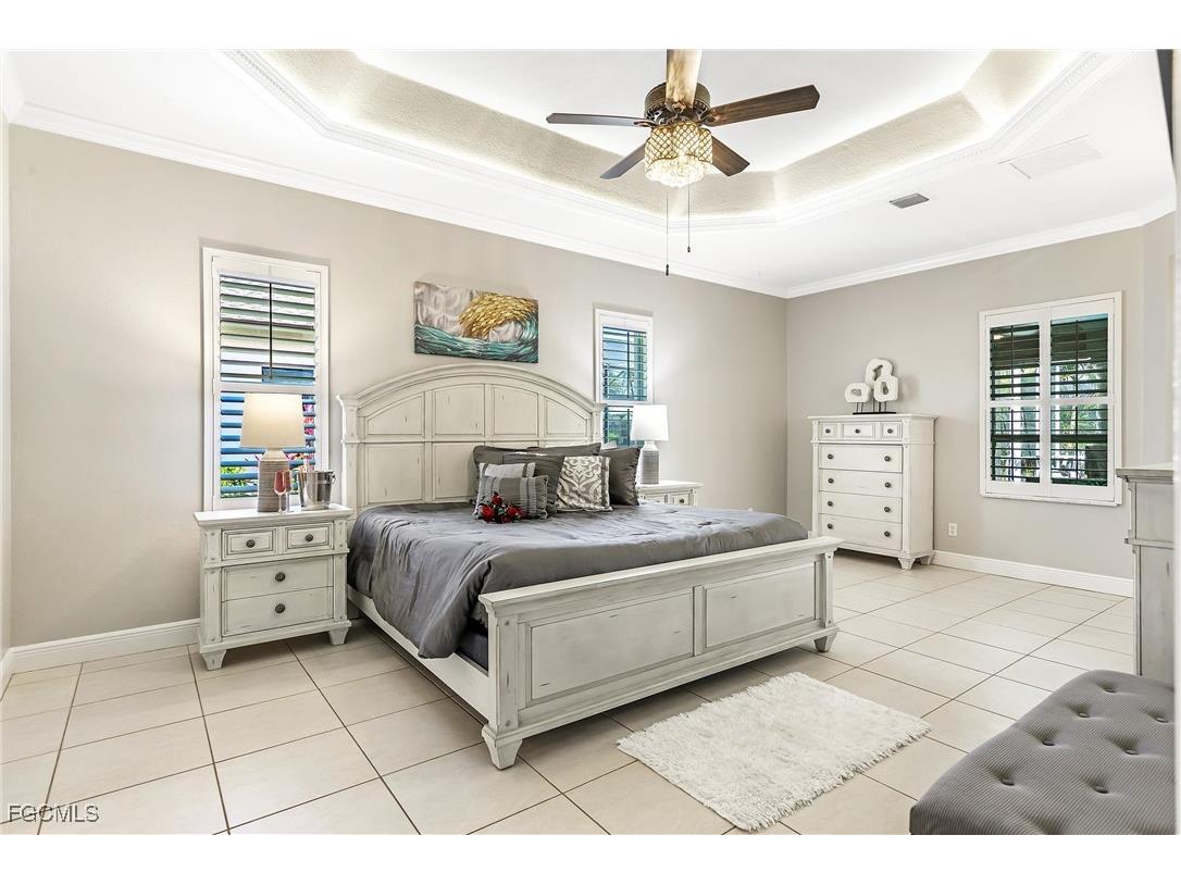 2817 SW 42nd Lane Cape Coral FL 33914 2025002795 image9