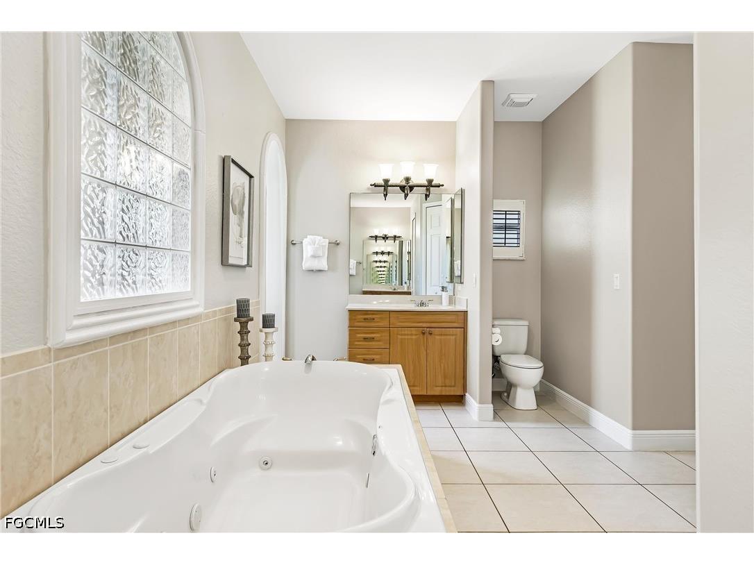 2817 SW 42nd Lane Cape Coral FL 33914 2026027037 image13