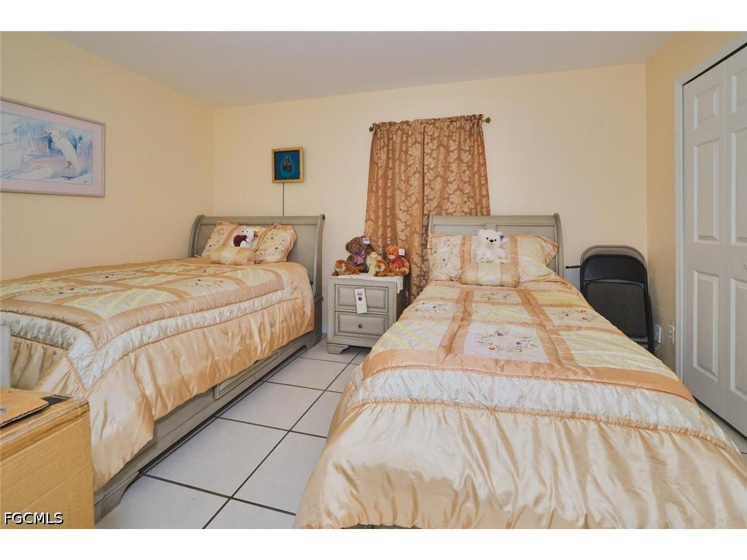 2817 SW 43rd Street Cape Coral FL 33914 2026025338 image15