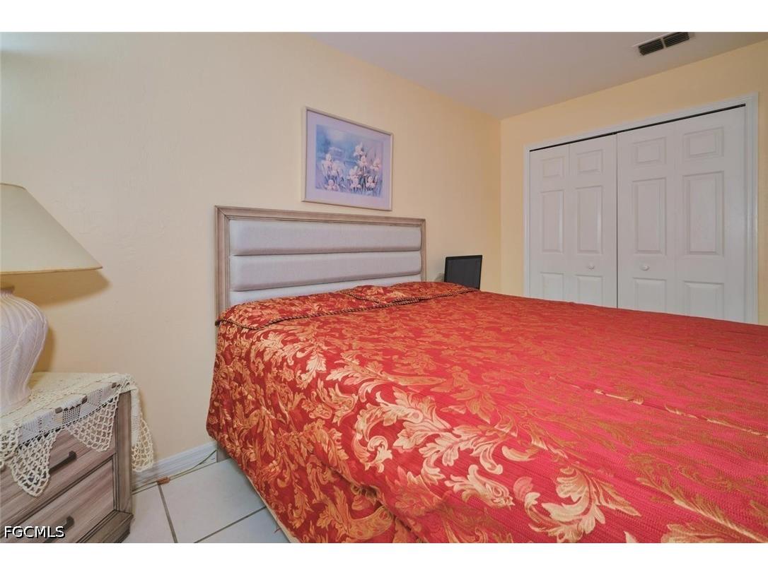 2817 SW 43rd Street Cape Coral FL 33914 2026025338 image16