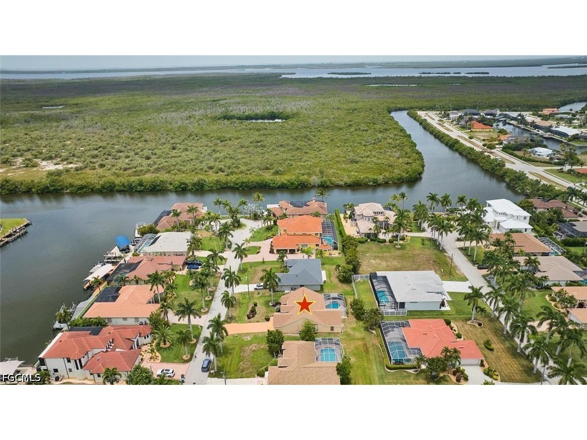 2817 SW 43rd Street Cape Coral FL 33914 2026025338 image25