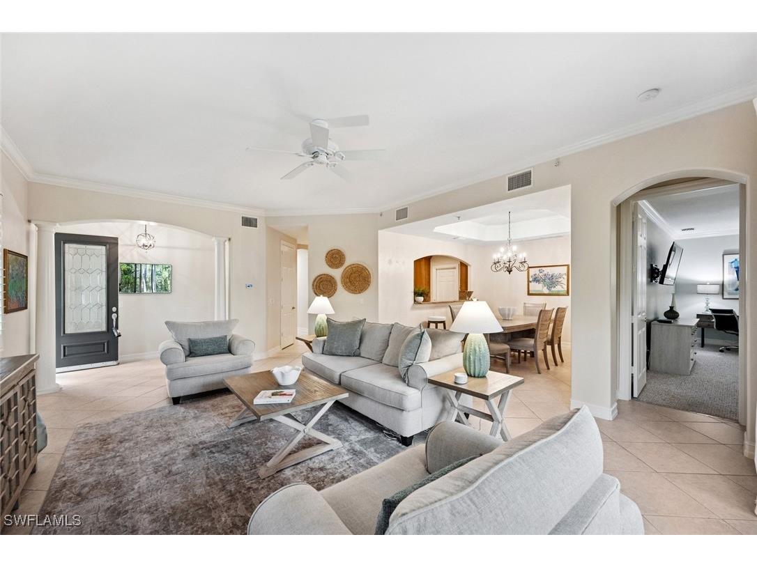 2817 Tiburon Blvd E #101 Naples FL 34109 225029504 image1