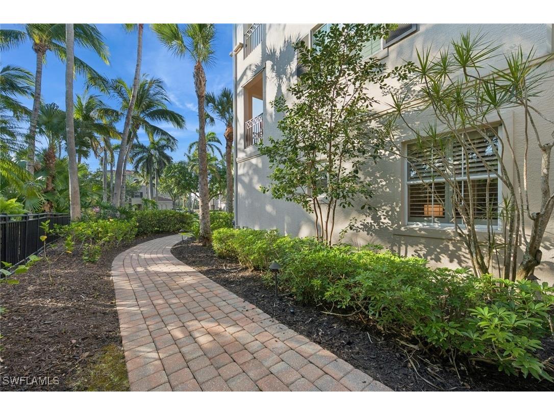 2817 Tiburon Blvd E #101 Naples FL 34109 225029504 image21