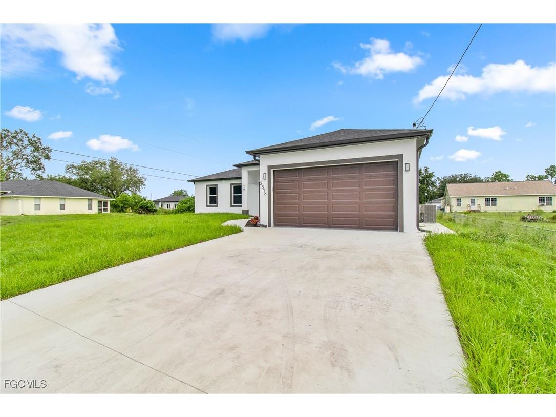 2818 42nd Street SW Lehigh Acres FL 33976 2025009102 image3