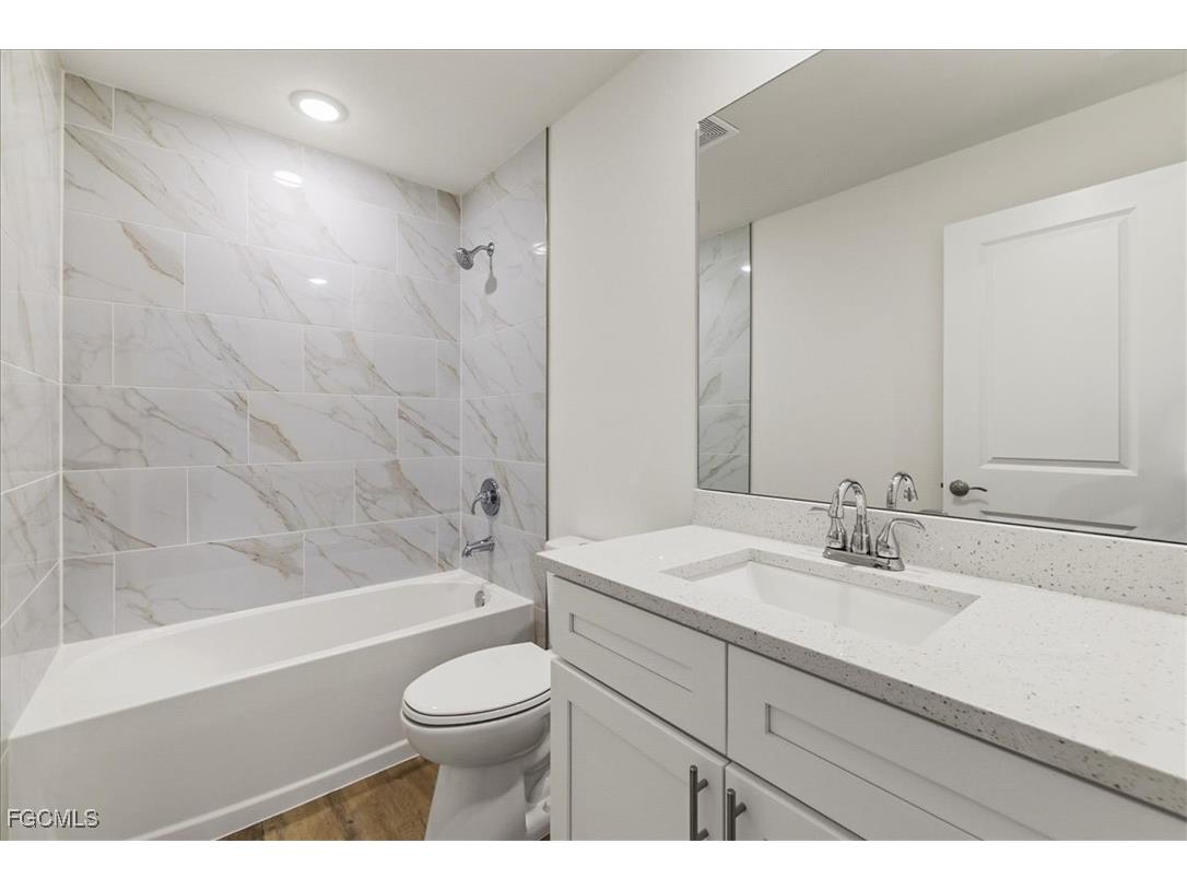 2818 NW 18th Place Cape Coral FL 33993 2025016653 image19