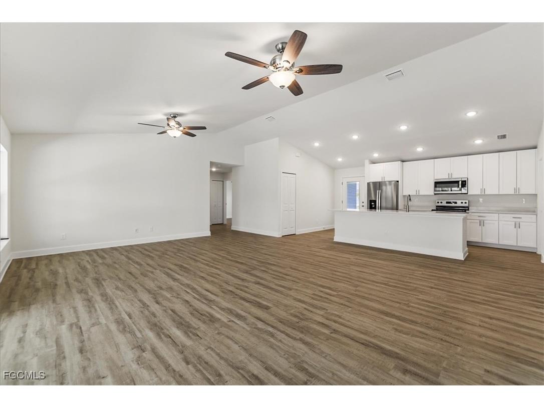 2818 NW 18th Place Cape Coral FL 33993 2025016653 image9