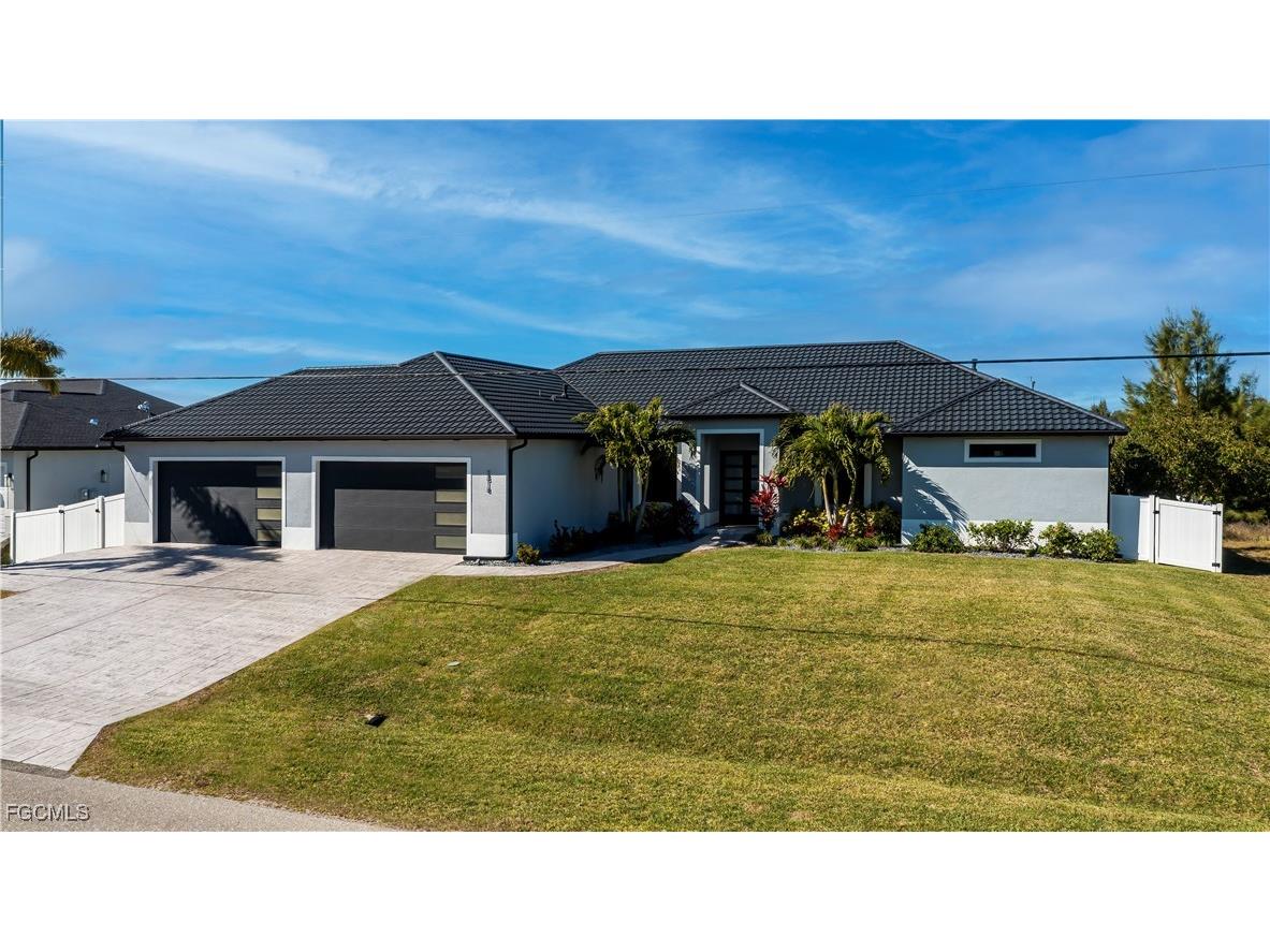 2818 Old Burnt Store Road N Cape Coral FL 33993 2025024958 image1