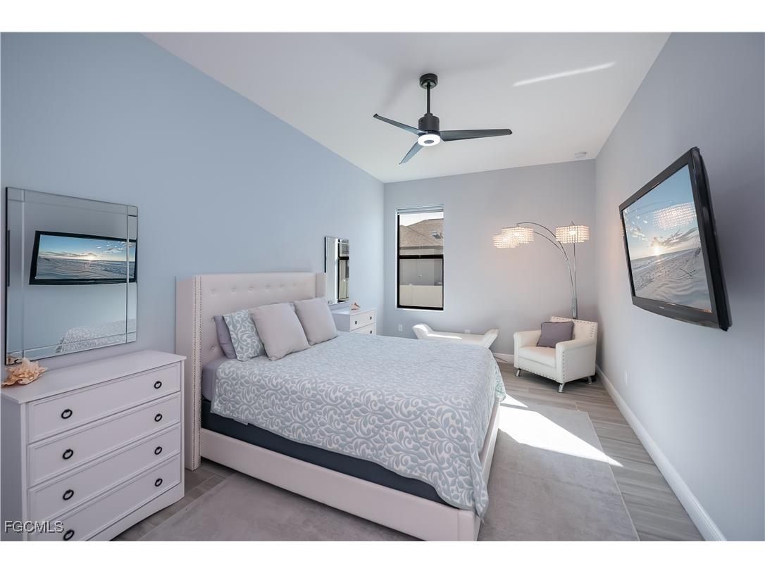 2818 Old Burnt Store Road N Cape Coral FL 33993 2025024958 image33