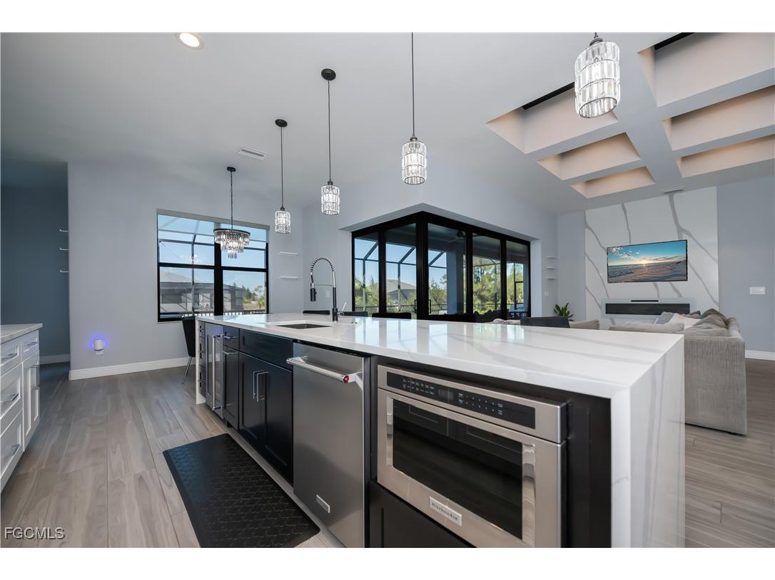 2818 Old Burnt Store Road N Cape Coral FL 33993 2025024958 image4