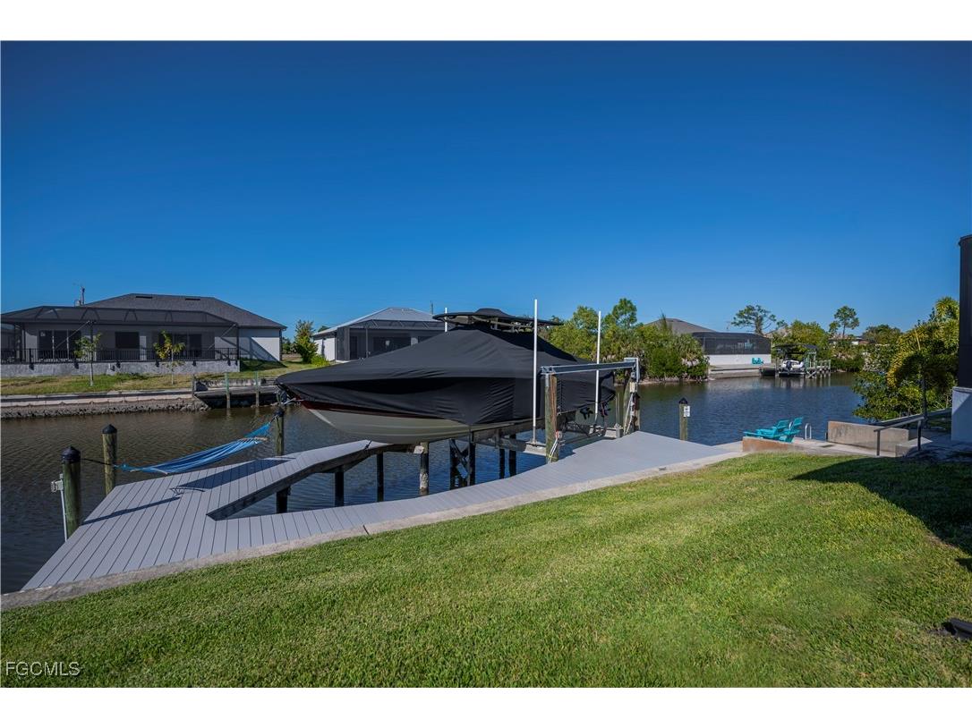 2818 Old Burnt Store Road N Cape Coral FL 33993 2025024958 image46