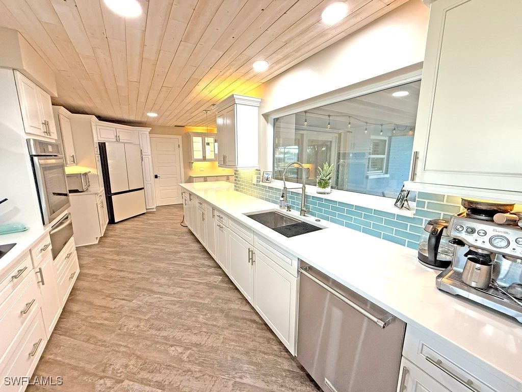 2818 SE 17th Place Cape Coral FL 33904 225076976 image3