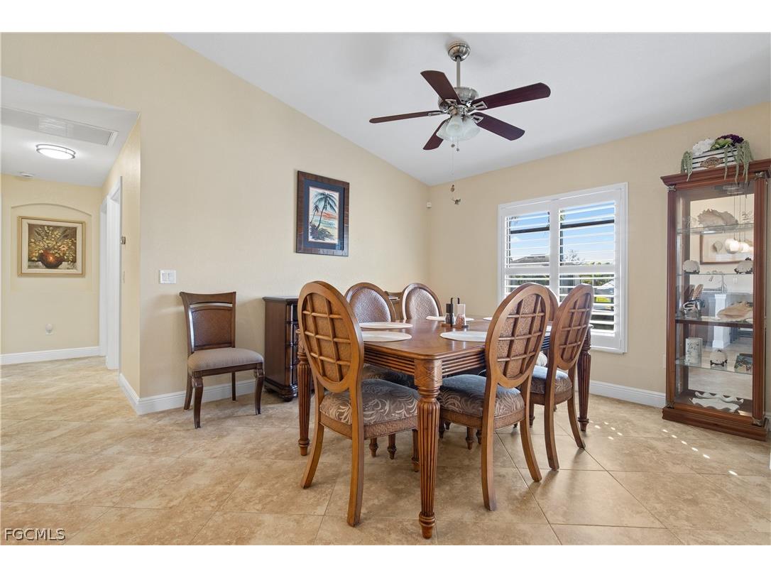 2818 SW 39th Street Cape Coral FL 33914 2026008211 image16