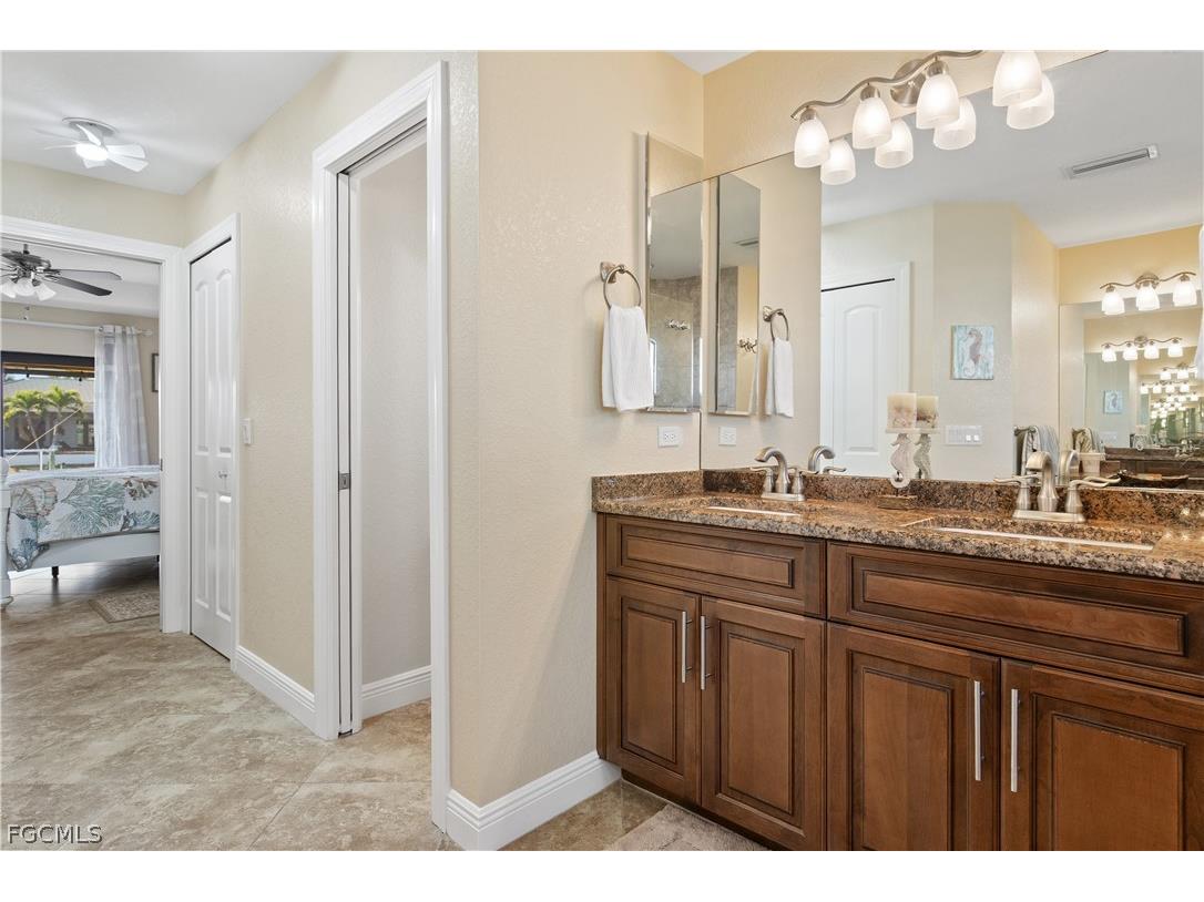 2818 SW 39th Street Cape Coral FL 33914 2026008211 image22
