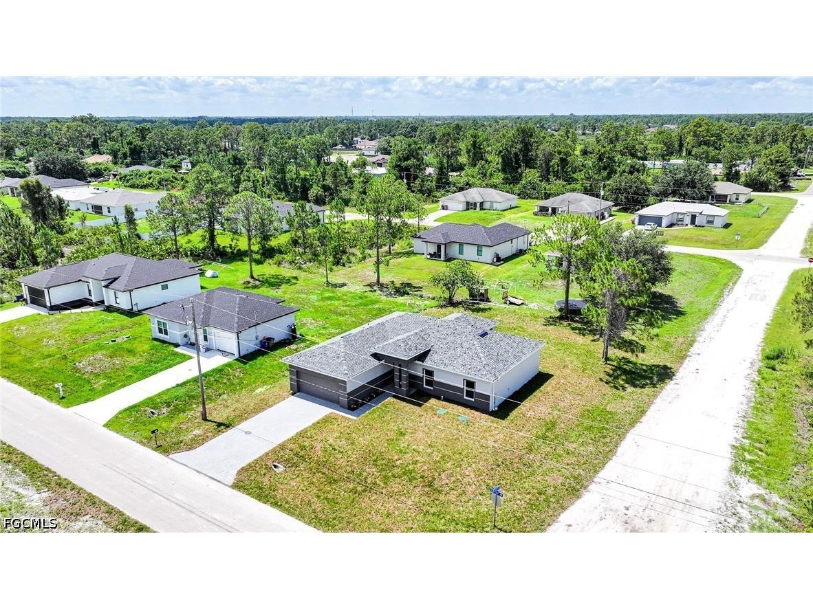 2819 32nd Street W Lehigh Acres FL 33971 2026028009 image20