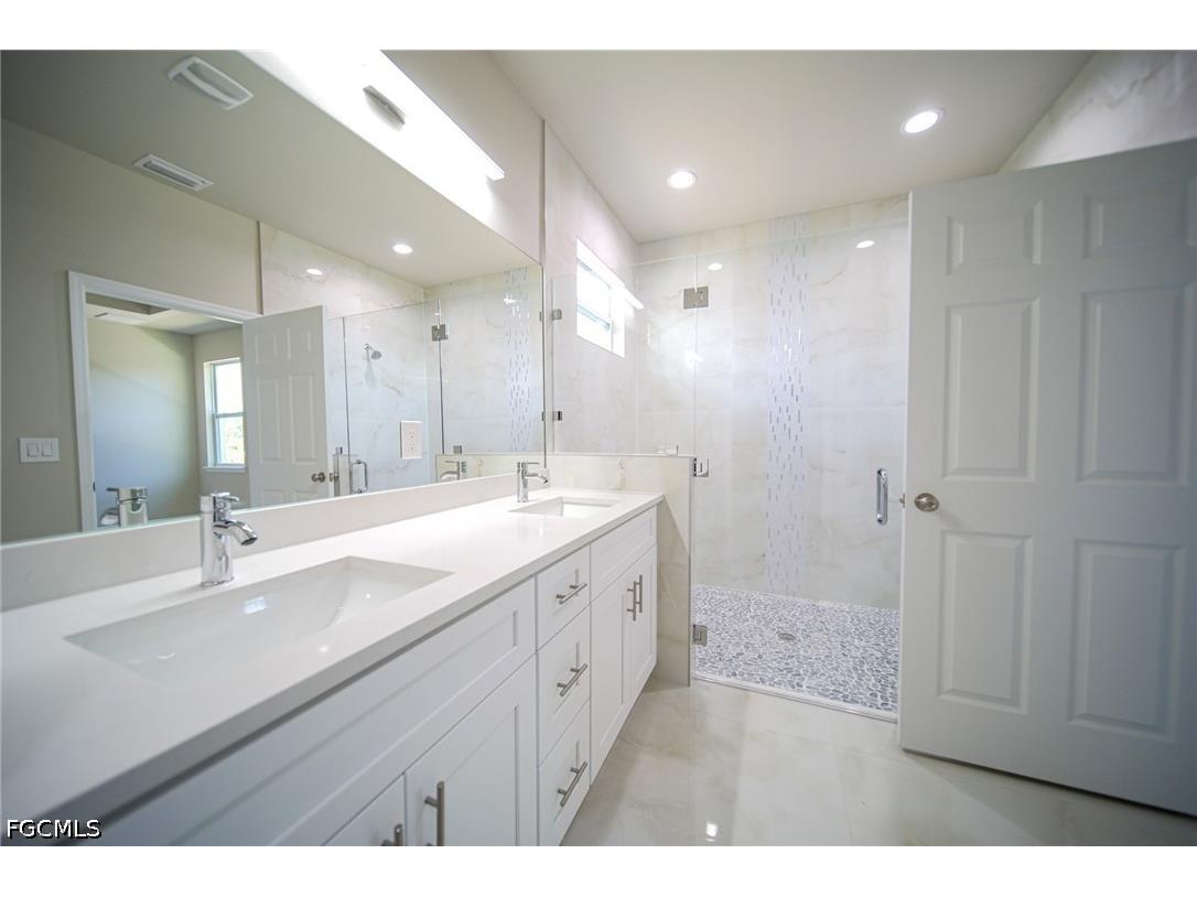 2819 32nd Street W Lehigh Acres FL 33971 2026028009 image9